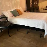 Modern Luxury In The Marigny W/ Heated Pool Option