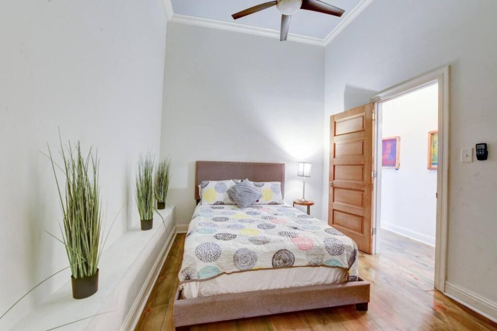 Modern Luxury In The Marigny W/ Heated Pool Option Holiday home